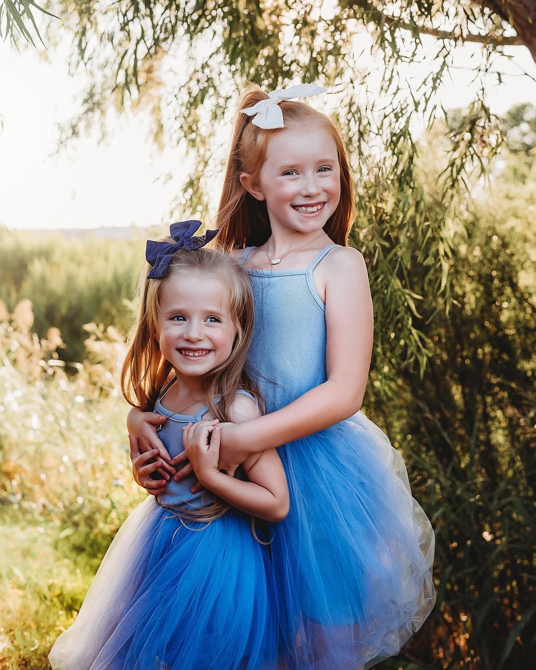 A family photographed by Amy Henry of Archer + James near Prosper, Texas at golden hour