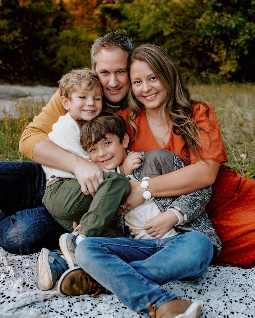 A family photographed by Amy Henry of Archer + James near Rockwall, Texas at golden hour